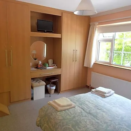 فندق مبيت وإفطار Larkfield House B&b, Ballycasheen Kerry V93 Wd51 3*
