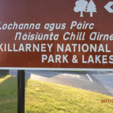 Larkfield House B&b, Ballycasheen Kerry V93 Wd51 住宿加早餐酒店 3*