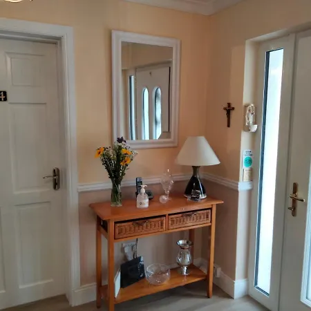 فندق مبيت وإفطار Larkfield House B&b, Ballycasheen Kerry V93 Wd51 كيلارني